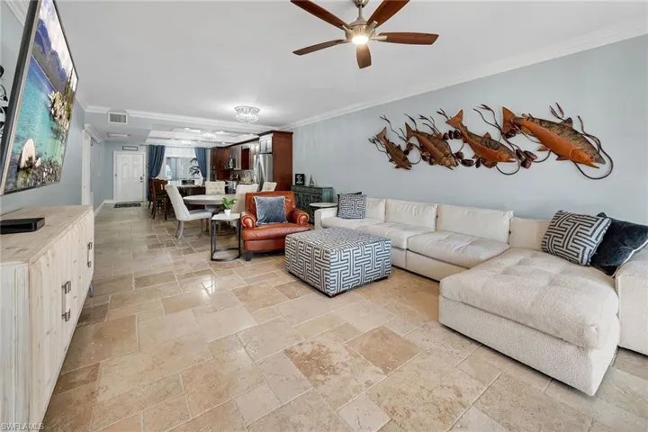 6010  Chardonnay  LN, Naples, FL 34119