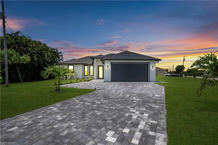 824 Sw 15th St, Cape Coral, Florida 33991