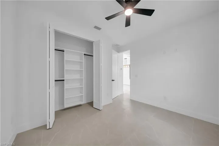 824 Sw 15th St, Cape Coral, Florida 33991