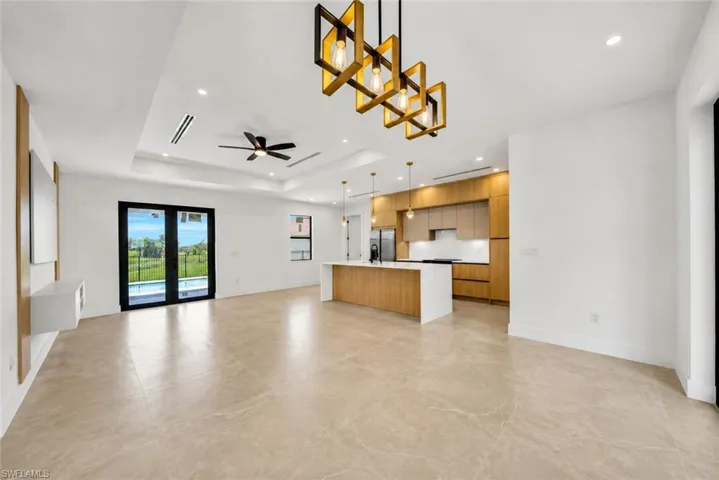 824 Sw 15th St, Cape Coral, Florida 33991
