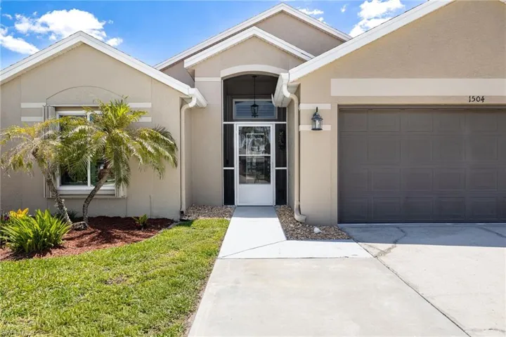 1504 Honor Ct, Lehigh Acres, Florida 33971