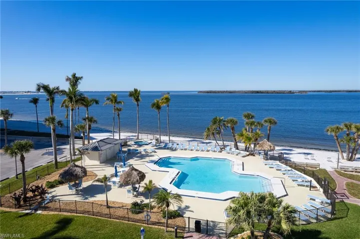 17080 Harbour Point Dr # 213, Fort Myers, Florida 33908