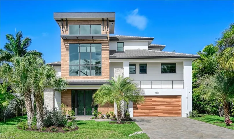 Great curb appeal