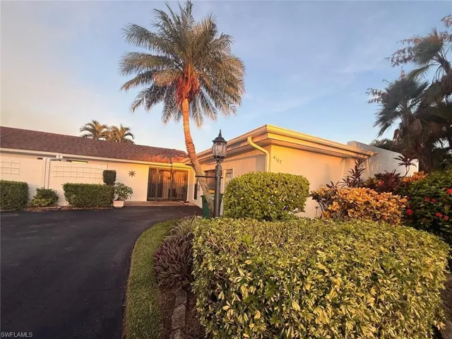 4187 Lakewood Blvd E13, Naples, Florida 34112