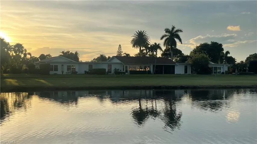4187 Lakewood Blvd E13, Naples, Florida 34112