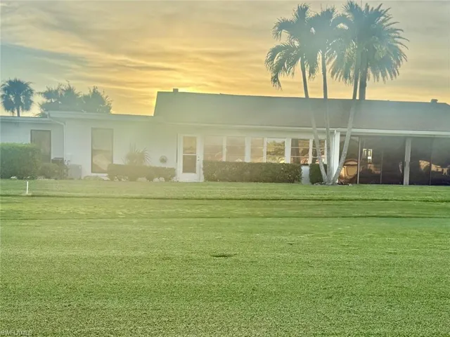 4187 Lakewood Blvd E13, Naples, Florida 34112