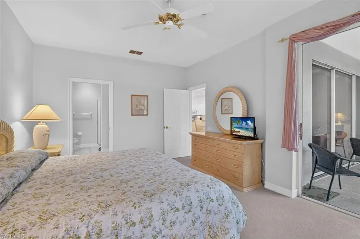 975 Tarpon Cove Dr 103, Naples, Florida 34110