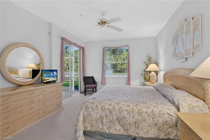 975 Tarpon Cove Dr 103, Naples, Florida 34110