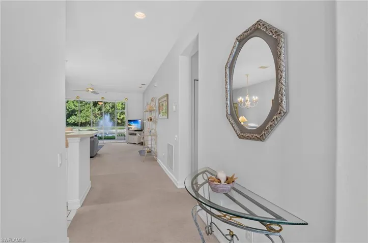 975 Tarpon Cove Dr 103, Naples, Florida 34110