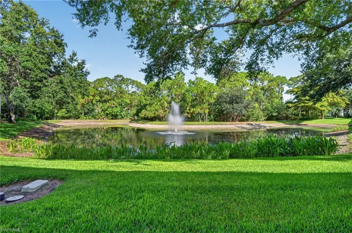 975 Tarpon Cove Dr 103, Naples, Florida 34110
