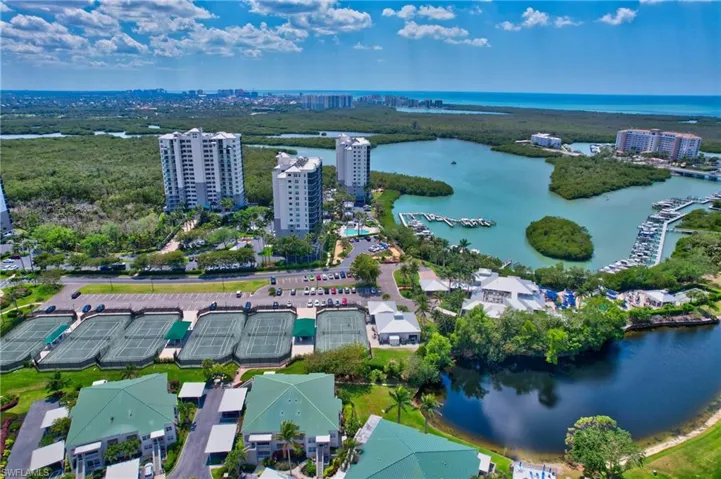 975 Tarpon Cove Dr 103, Naples, Florida 34110