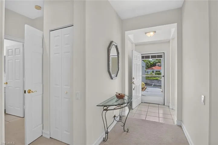 975 Tarpon Cove Dr 103, Naples, Florida 34110