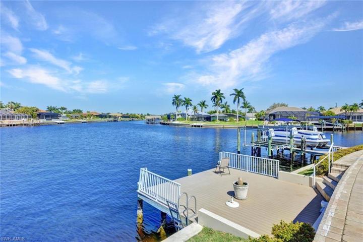 Dock