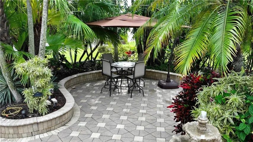View of patio / terrace with outdoor dining area