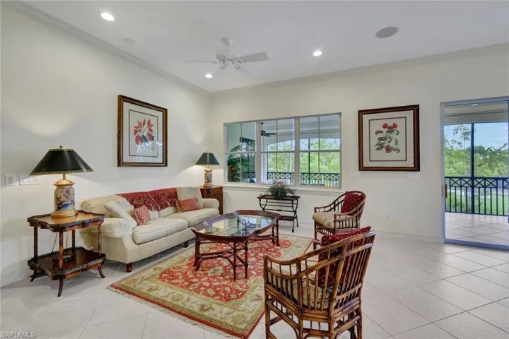 2830 Tiburon Blvd E 103, Naples, Florida 34109