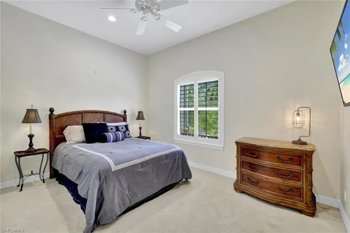 2830 Tiburon Blvd E 103, Naples, Florida 34109