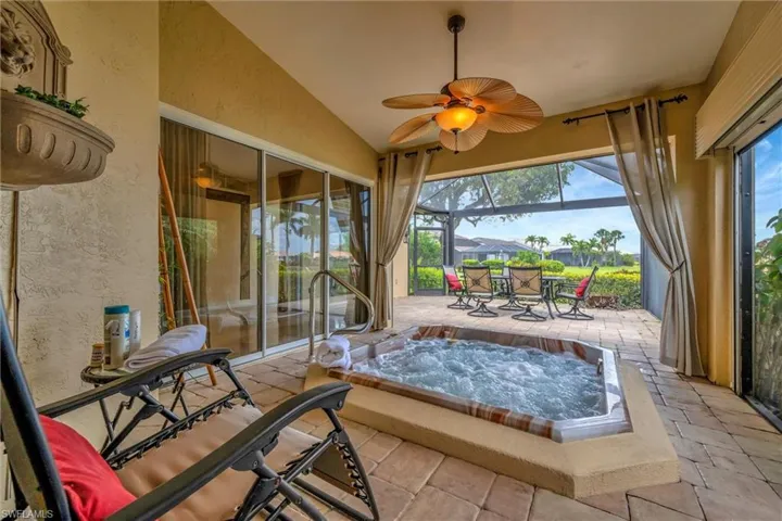 9341  White Hickory  LN, Fort Myers, FL 33912