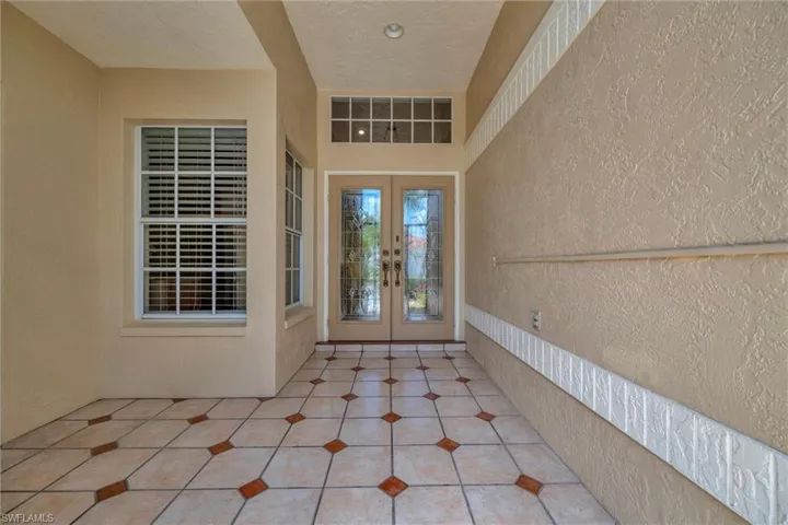 9341  White Hickory  LN, Fort Myers, FL 33912