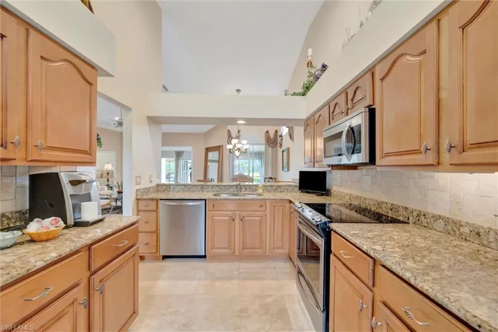 9341  White Hickory  LN, Fort Myers, FL 33912