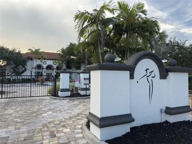 7945 Preserve Cir 523, Naples, Florida 34119