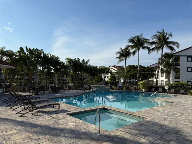 7945 Preserve Cir 523, Naples, Florida 34119