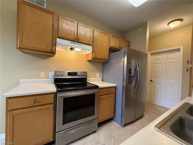 7945 Preserve Cir 523, Naples, Florida 34119