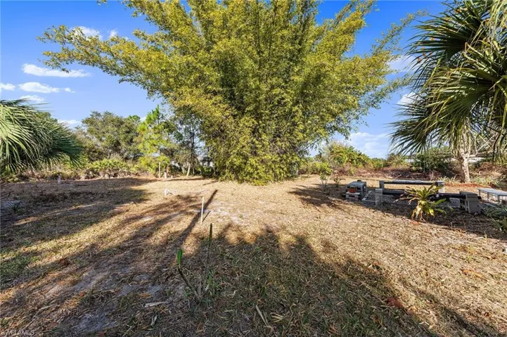 1115  Hibiscus  AVE, Lehigh Acres, FL 33972