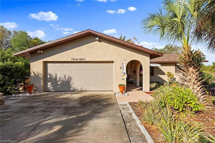 1115  Hibiscus  AVE, Lehigh Acres, FL 33972