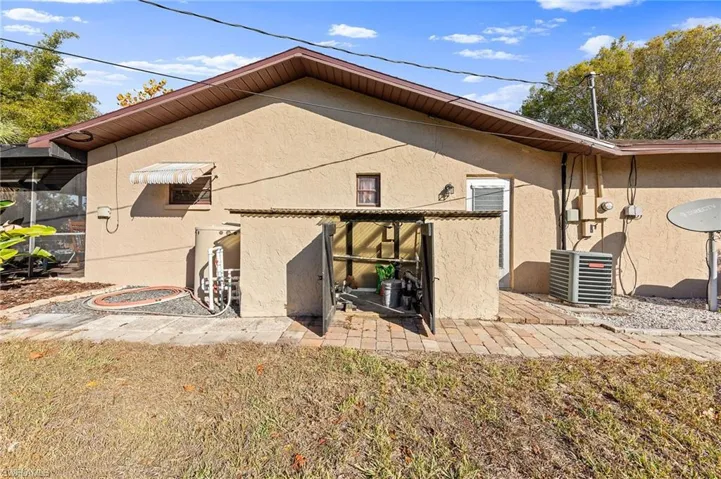 1115  Hibiscus  AVE, Lehigh Acres, FL 33972