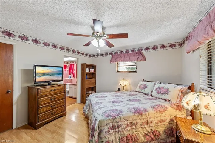 1115  Hibiscus  AVE, Lehigh Acres, FL 33972