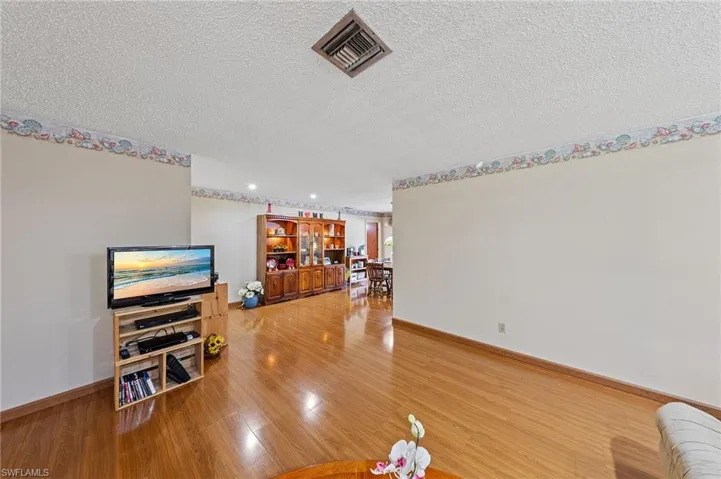 1115  Hibiscus  AVE, Lehigh Acres, FL 33972