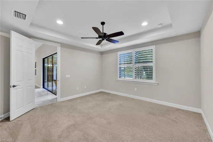 16183  Cartwright  LN, Naples, FL 34110
