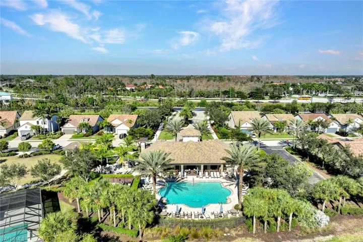 16183  Cartwright  LN, Naples, FL 34110