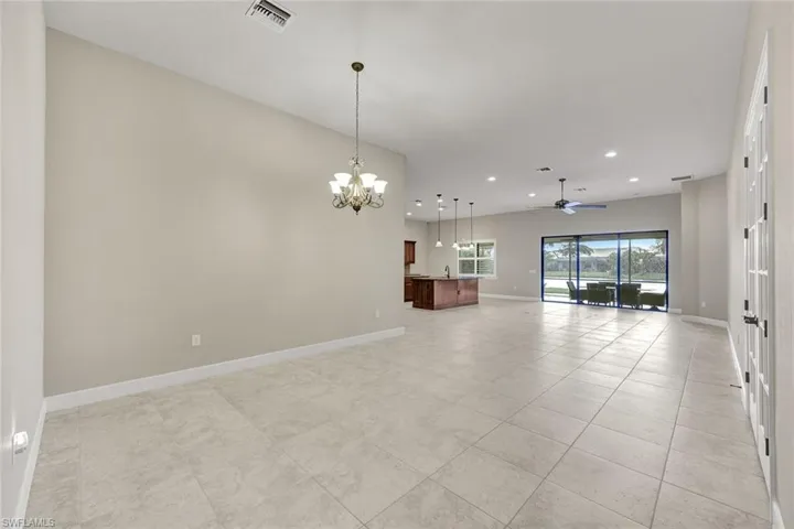 16183  Cartwright  LN, Naples, FL 34110