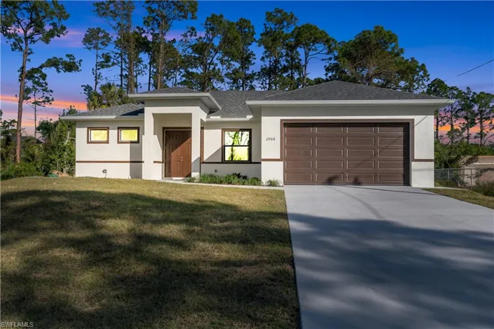 2604 9th St Sw, Lehigh Acres, Florida 33976