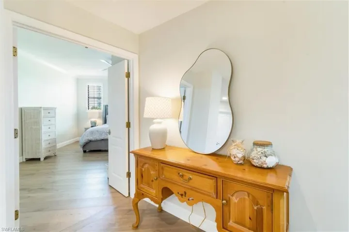 7040  Pelican Bay  BLVD, Naples, FL 34108
