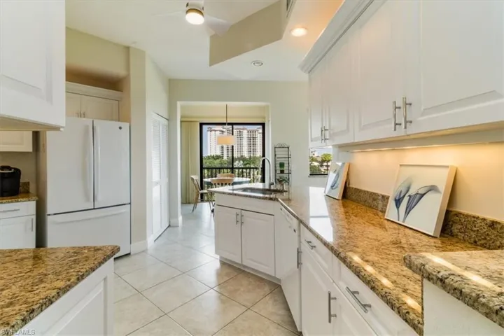 7040  Pelican Bay  BLVD, Naples, FL 34108