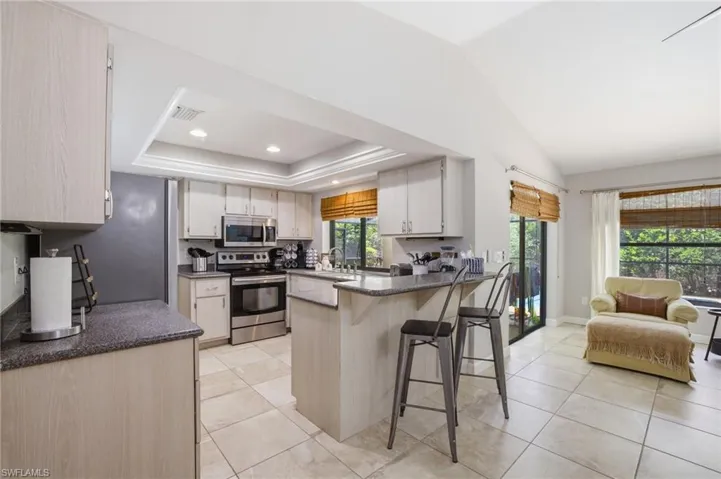 6856  Fairview  ST, Fort Myers, FL 33966