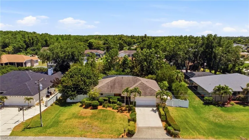 6856  Fairview  ST, Fort Myers, FL 33966