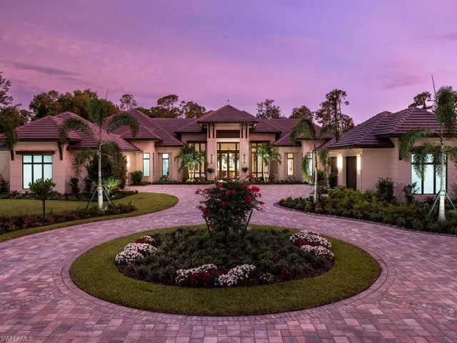6580 Bottlebrush Ln, Naples, Florida 34109