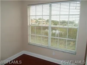 Detailed view of baseboards
