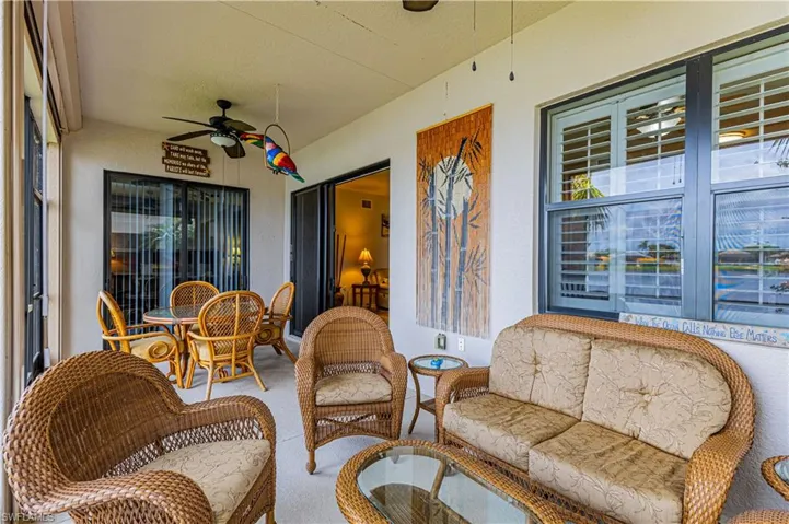 10530  Smokehouse Bay  DR, Naples, FL 34120