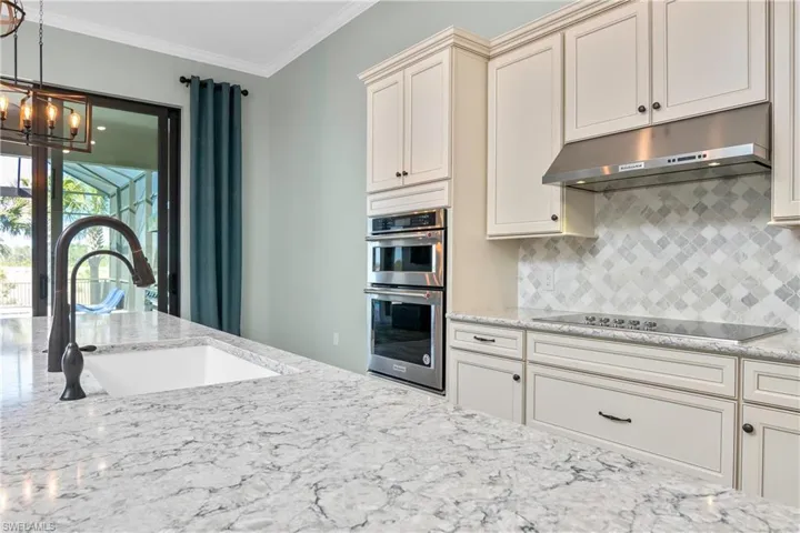 19752 Beechcrest Pl, Estero, Florida 33928