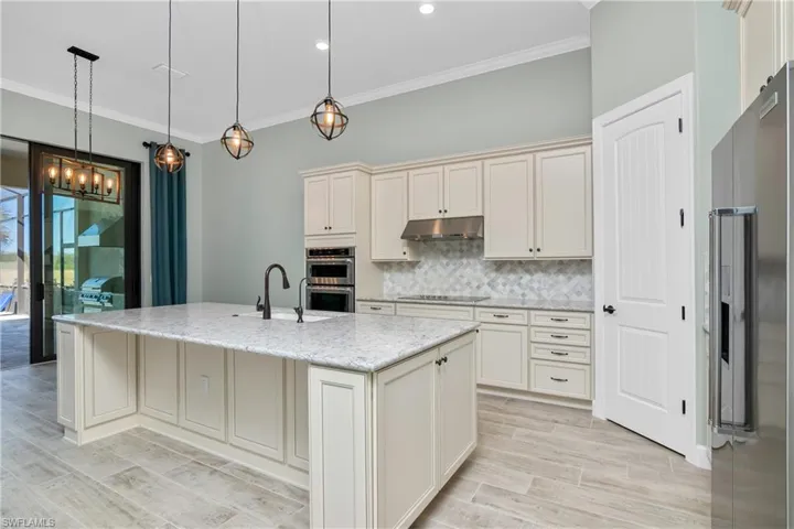 19752 Beechcrest Pl, Estero, Florida 33928