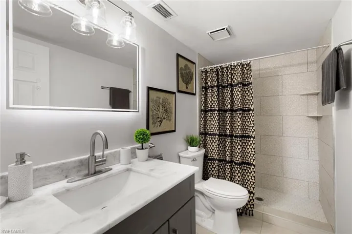 5651  Rattlesnake Hammock  RD, Naples, FL 34113