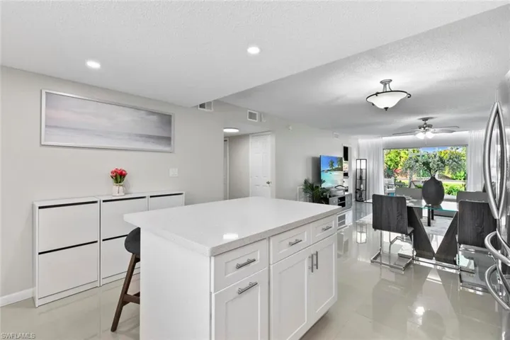 5651  Rattlesnake Hammock  RD, Naples, FL 34113