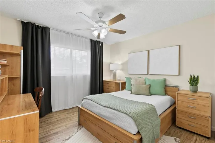 5651  Rattlesnake Hammock  RD, Naples, FL 34113