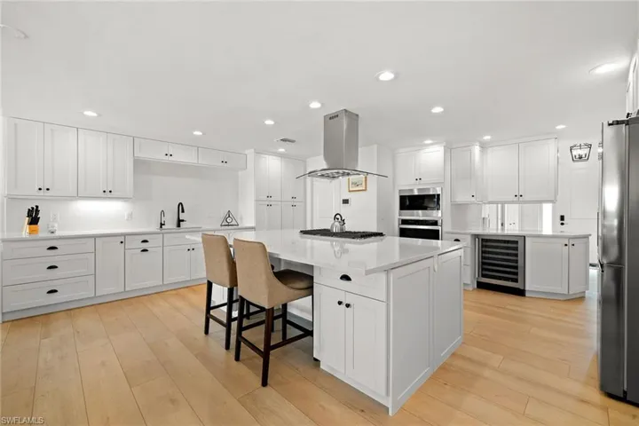 337 Mooring Line Dr, Naples, Florida 34102
