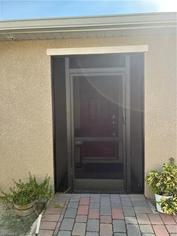 10733 Crossback Ln, Lehigh Acres, Florida 33936