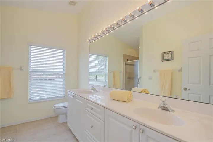 18068 Laurel Valley Rd, Fort Myers Fl 33967